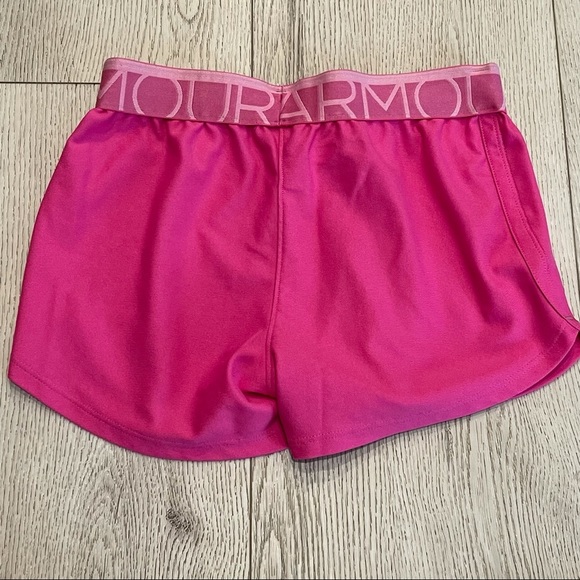 UNDER ARMOUR Girls Loose HeatGear Running Shorts - Picture 5 of 5